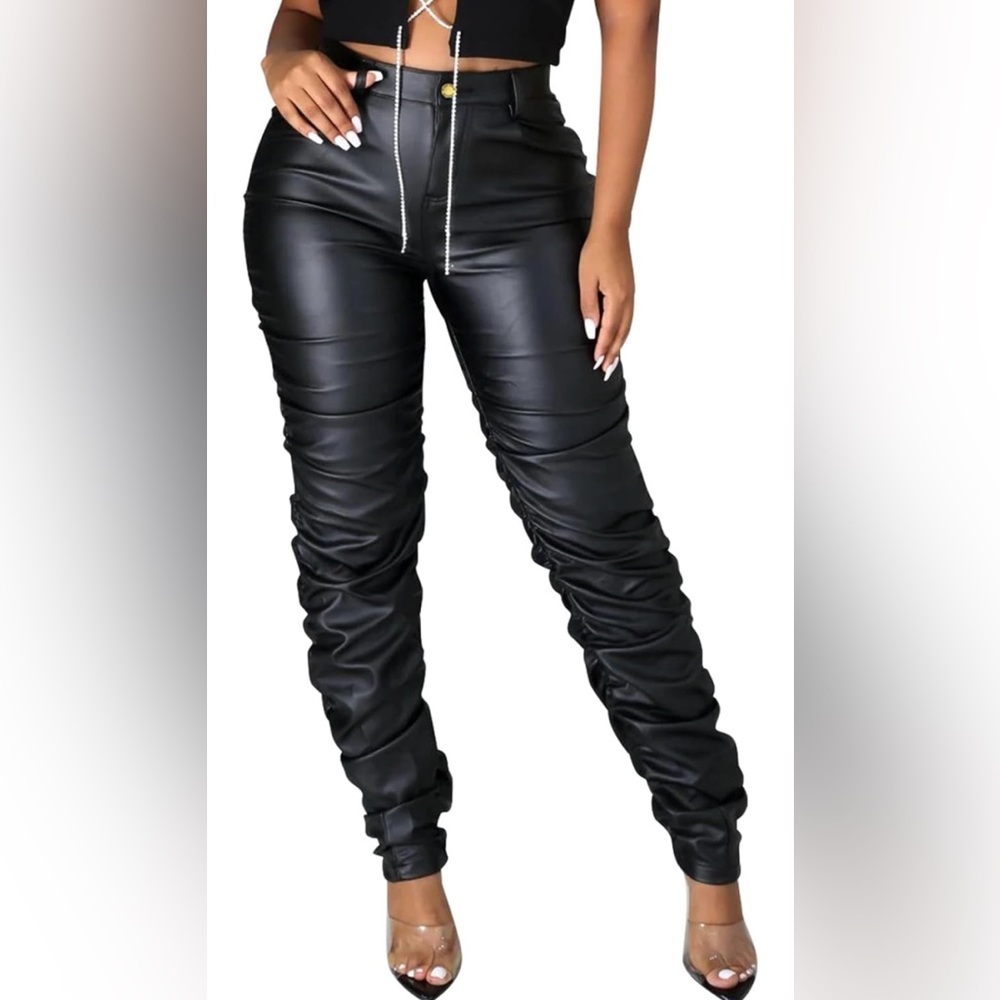 Chic Black Gathered Skinny Pants
